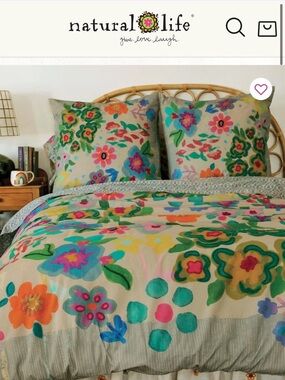 NATURAL LIFE Floral Duvet Cover in Cream with Multicolor Blooms